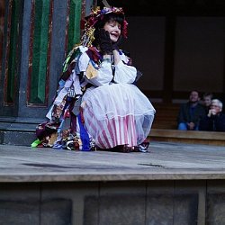St George and The Dragon, Shakespeare's Globe